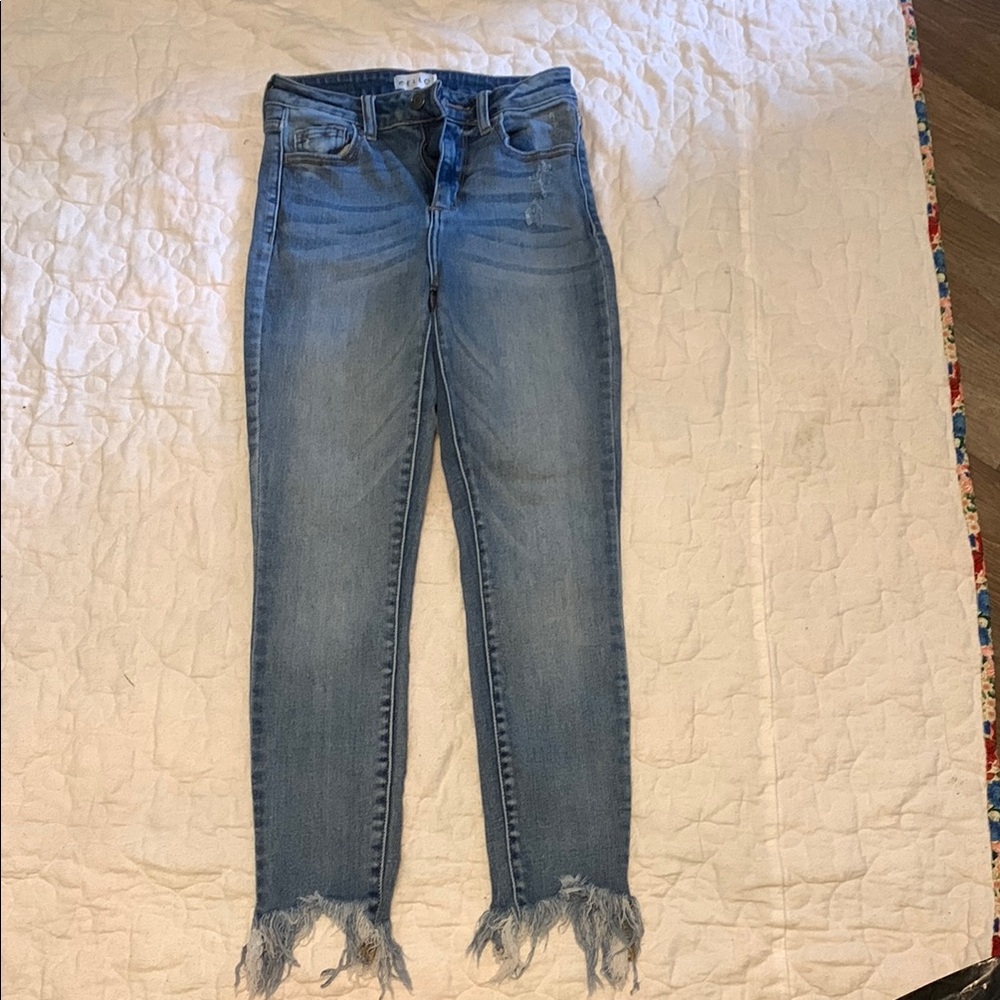 Cello Blue Ankle Cropped Jeans with Frayed Hem